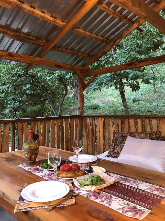 Bjnihouse, Guest House Екстер'єр фото
