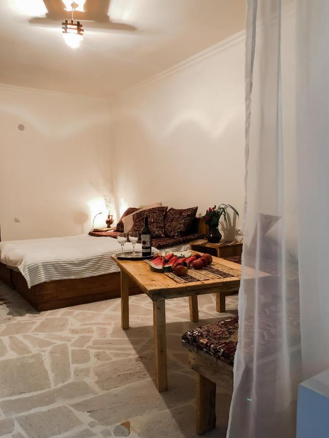 Bjnihouse, Guest House Екстер'єр фото
