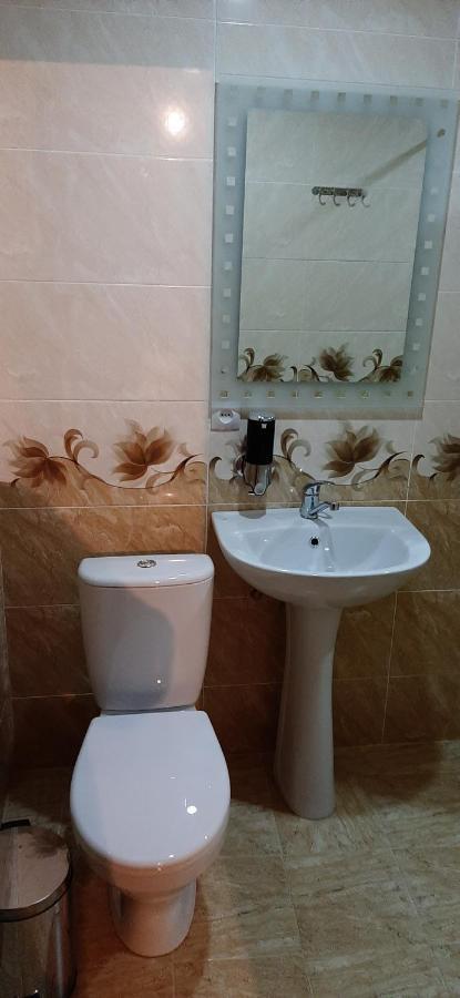 Bjnihouse, Guest House Екстер'єр фото