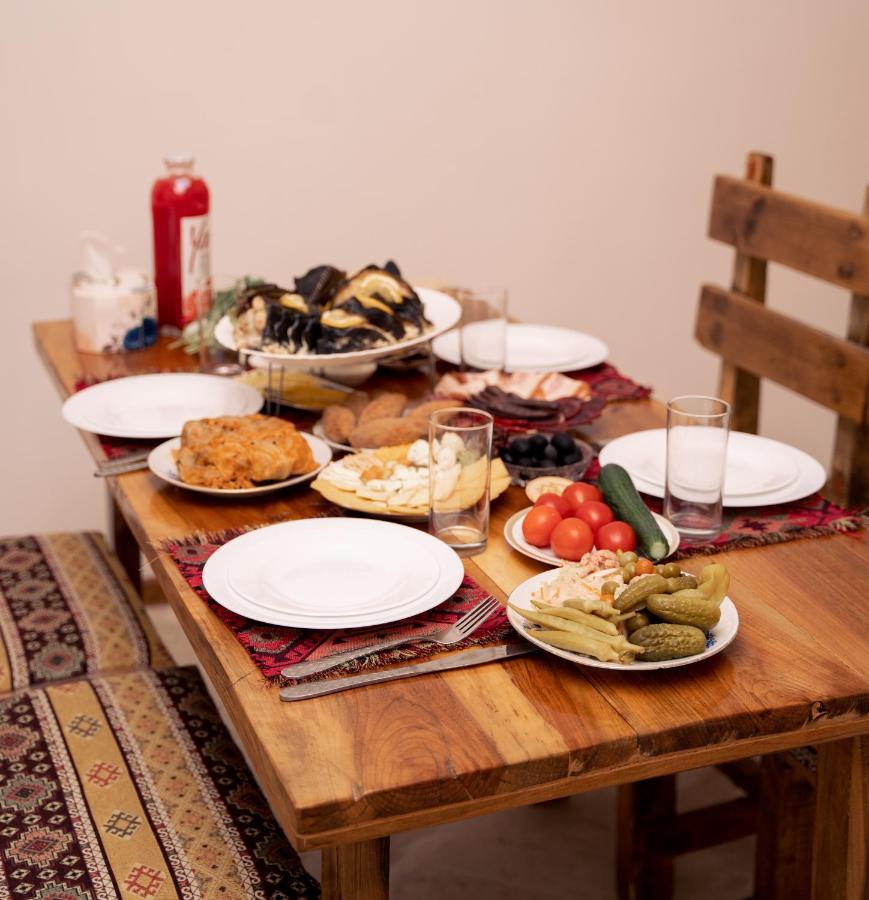 Bjnihouse, Guest House Екстер'єр фото