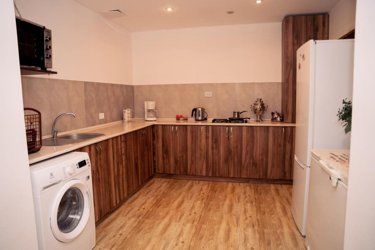 Bjnihouse, Guest House Екстер'єр фото